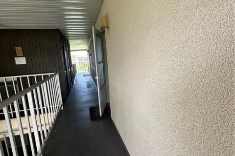Купить кондоминиум в Нью-Порт-Ричи, Флорида 3 комнаты, 101.08м2, № 2239244 - фото 8
