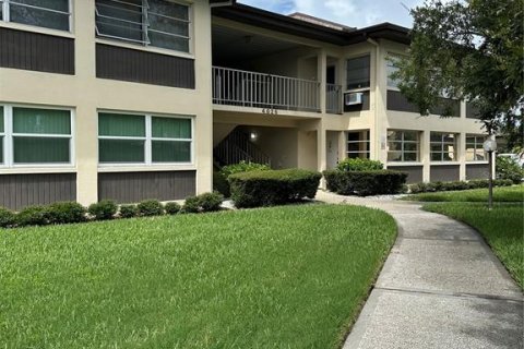 Condo in New Port Richey, Florida, 2 bedrooms  № 2239244
