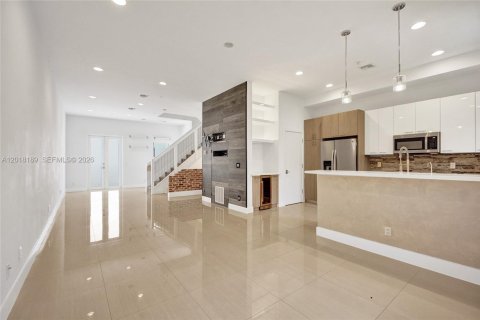 Touwnhouse à louer à Fort Lauderdale, Floride: 3 chambres, 223.99 m2 № 2169435 - photo 27