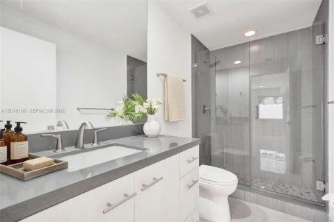 Touwnhouse à louer à Fort Lauderdale, Floride: 3 chambres, 223.99 m2 № 2169435 - photo 22