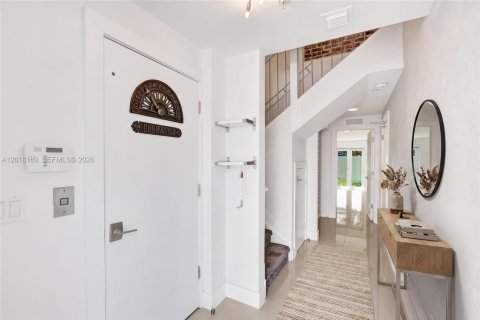 Touwnhouse à louer à Fort Lauderdale, Floride: 3 chambres, 223.99 m2 № 2169435 - photo 16