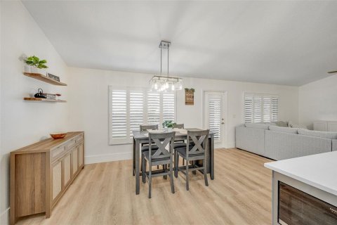 Villa ou maison à vendre à West Melbourne, Floride: 4 chambres, 162.95 m2 № 2329801 - photo 15