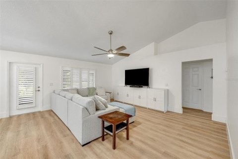 Villa ou maison à vendre à West Melbourne, Floride: 4 chambres, 162.95 m2 № 2329801 - photo 18