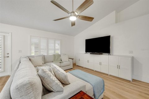 Villa ou maison à vendre à West Melbourne, Floride: 4 chambres, 162.95 m2 № 2329801 - photo 19
