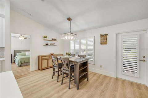 Villa ou maison à vendre à West Melbourne, Floride: 4 chambres, 162.95 m2 № 2329801 - photo 16