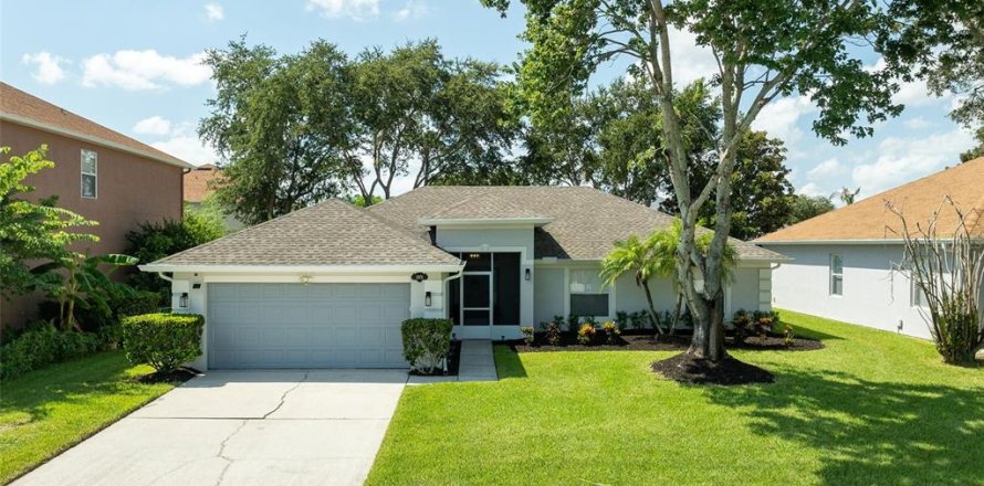 Villa ou maison à West Melbourne, Floride 4 chambres, 162.95 m2 № 2329801