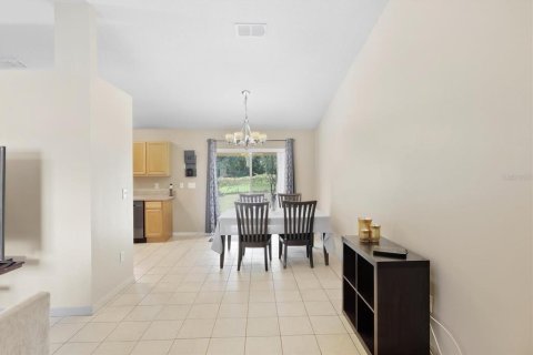House in Ocala, Florida 3 bedrooms, 135.73 sq.m. № 2388111 - photo 8