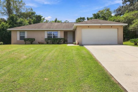 House in Ocala, Florida 3 bedrooms, 135.73 sq.m. № 2388111 - photo 2