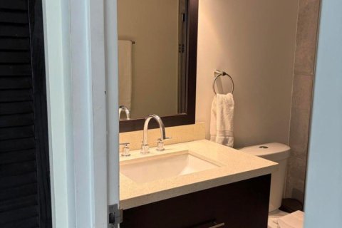 Condo in Aventura, Florida, 2 bedrooms № 2087258 - photo 17