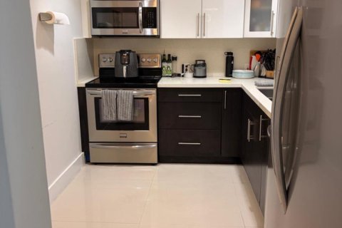 Condo in Aventura, Florida, 2 bedrooms № 2087258 - photo 16