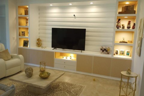 Villa ou maison à vendre à Poinciana, Floride: 3 chambres, 173.08 m2 № 1559822 - photo 6