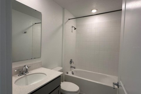 House in Kissimmee, Florida 3 bedrooms, 144.93 sq.m. № 1796841 - photo 22