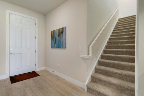 House in Port St. Lucie, Florida 5 bedrooms, 302.12 sq.m. № 2146666 - photo 16