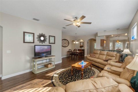 Casa en venta en Okahumpka, Florida, 3 dormitorios, 148.74 m2 № 1556039 - foto 9