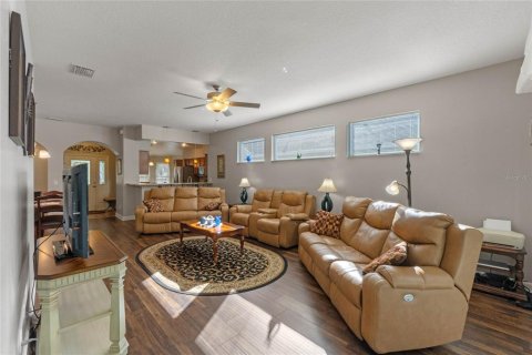 Casa en venta en Okahumpka, Florida, 3 dormitorios, 148.74 m2 № 1556039 - foto 8