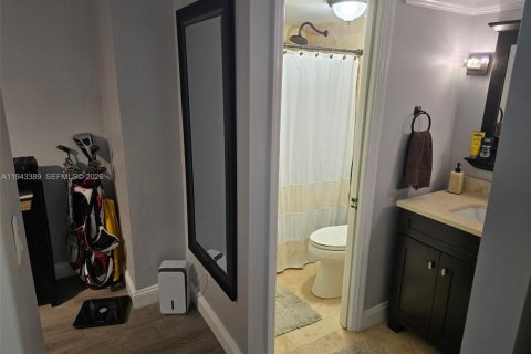 Adosado en alquiler en Miami, Florida, 3 dormitorios, 157.93 m2 № 2054230 - foto 9