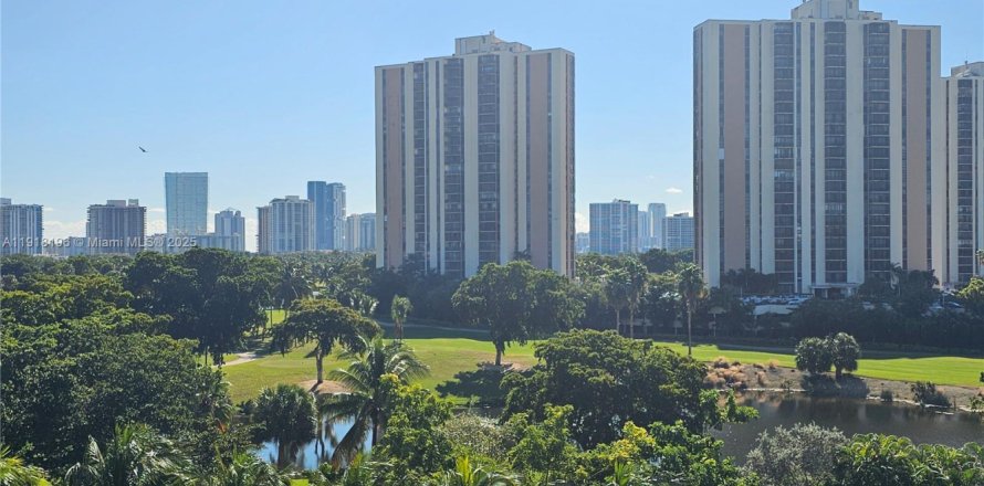 Condo in Aventura, Florida, 1 bedroom  № 1973016