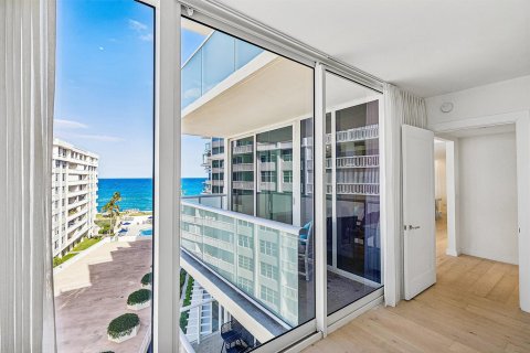 Condo in South Palm Beach, Florida, 3 bedrooms  № 2158417 - photo 29