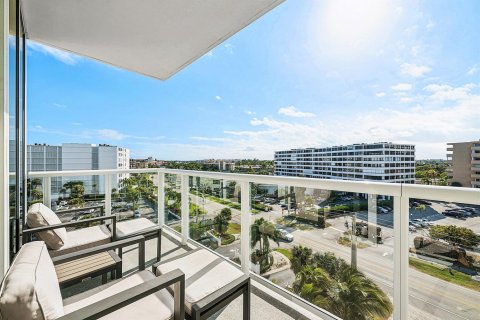 Condo in South Palm Beach, Florida, 3 bedrooms  № 2158417 - photo 23