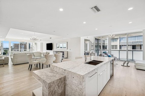 Condo in South Palm Beach, Florida, 3 bedrooms  № 2158417 - photo 9