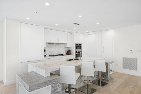 Condo in South Palm Beach, Florida, 3 bedrooms  № 2158417 - photo 10