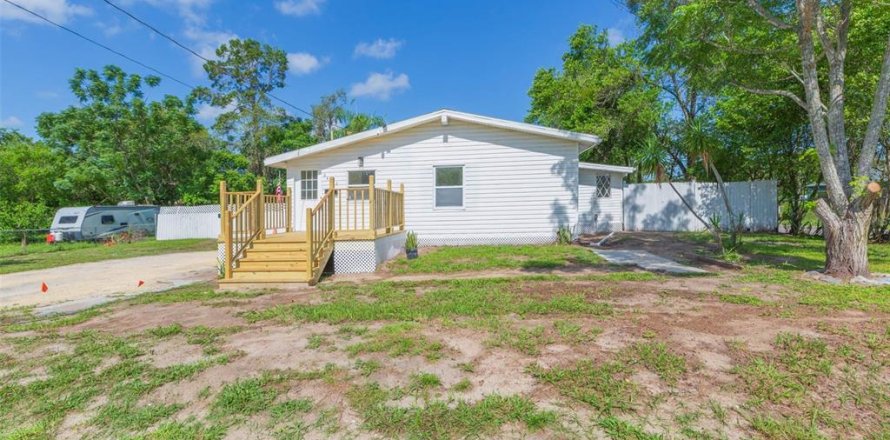 Casa en New Port Richey, Florida 3 dormitorios, 95.13 m2 № 1800597