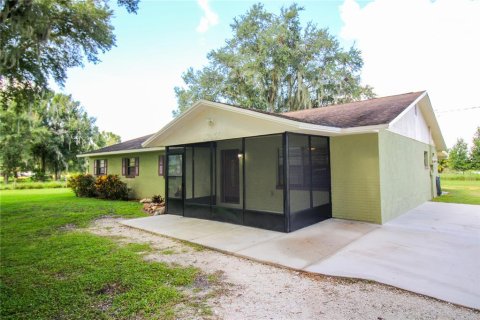 House in Lake Placid, Florida 4 bedrooms, 267.84 sq.m. № 1918755 - photo 4