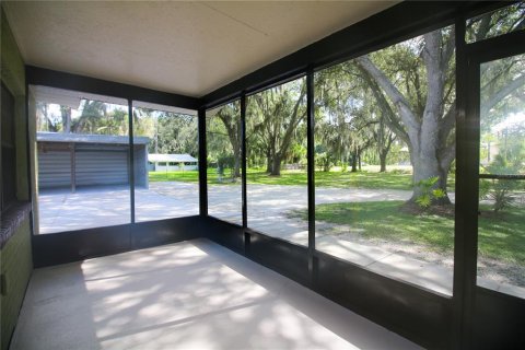 House in Lake Placid, Florida 4 bedrooms, 267.84 sq.m. № 1918755 - photo 6