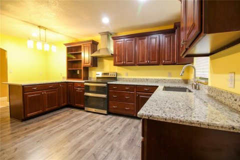 House in Lake Placid, Florida 4 bedrooms, 267.84 sq.m. № 1918755 - photo 12
