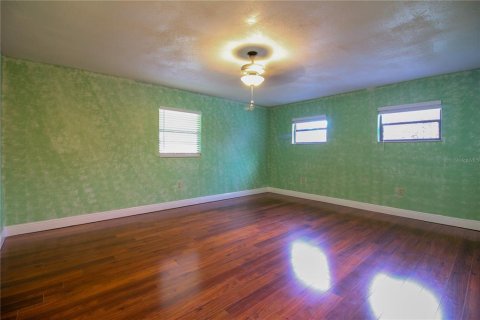 House in Lake Placid, Florida 4 bedrooms, 267.84 sq.m. № 1918755 - photo 18
