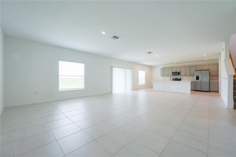 Villa ou maison à vendre à Davenport, Floride: 5 chambres, 222.59 m2 № 1800367 - photo 13