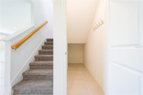 Villa ou maison à vendre à Davenport, Floride: 5 chambres, 222.59 m2 № 1800367 - photo 5