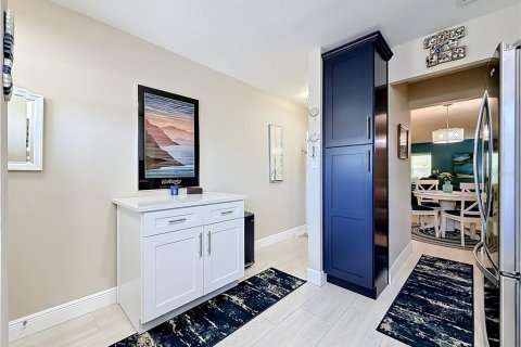 Condo in Gulfport, Florida, 1 bedroom № 2166913 - photo 10