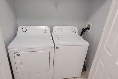 Copropriété à louer à Orlando, Floride: 3 chambres, 130.81 m2 № 2431203 - photo 10