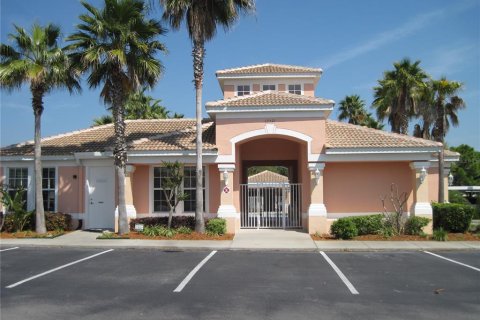 Copropriété à louer à Orlando, Floride: 3 chambres, 130.81 m2 № 2431203 - photo 3