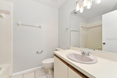 Villa ou maison à louer à Apopka, Floride: 3 chambres, 125.79 m2 № 2415439 - photo 15