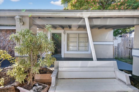 Купить виллу или дом в Форт-Лодердейл, Флорида 3 спальни, 101.45м2, № 1997771 - фото 2