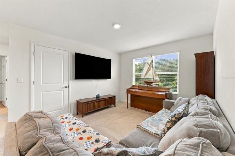 Casa en venta en Seffner, Florida, 5 dormitorios, 248.42 m2 № 2384029 - foto 14