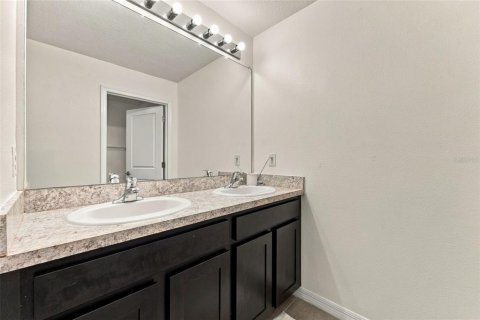 Casa en venta en Seffner, Florida, 5 dormitorios, 248.42 m2 № 2384029 - foto 15
