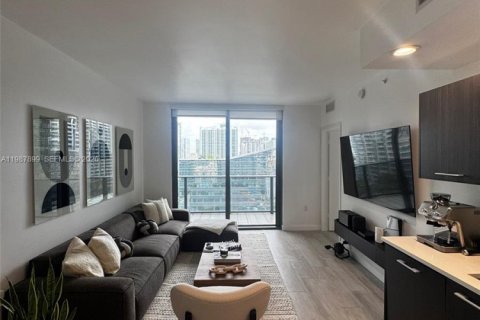 Condominio en venta en Miami, Florida, 1 dormitorio, 68.56 m2 № 2050984 - foto 9
