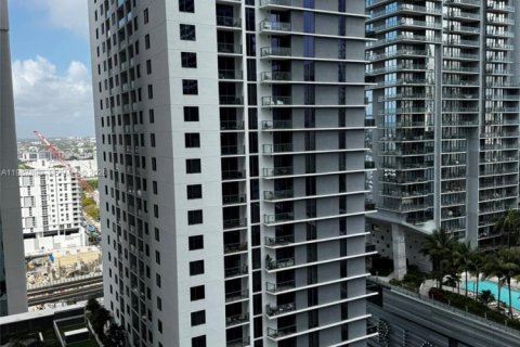 Condominio en venta en Miami, Florida, 1 dormitorio, 68.56 m2 № 2050984 - foto 27