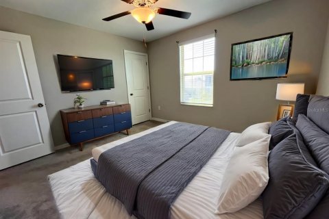 House in Riverview, Florida 5 bedrooms, 273.97 sq.m. № 1597798 - photo 12