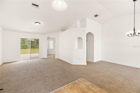 Casa en venta en Palm Coast, Florida, 3 dormitorios, 165.09 m2 № 1876235 - foto 4