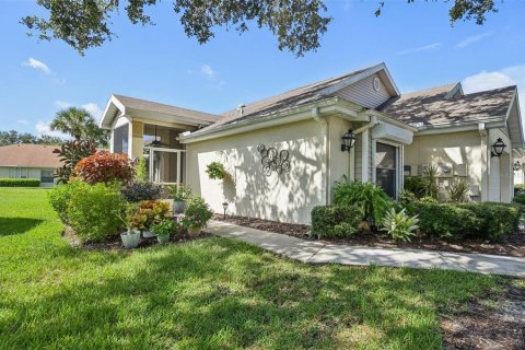 Copropriété à vendre à Sun City Center, Floride: 2 chambres, 121.98 m2 № 1906233 - photo 2