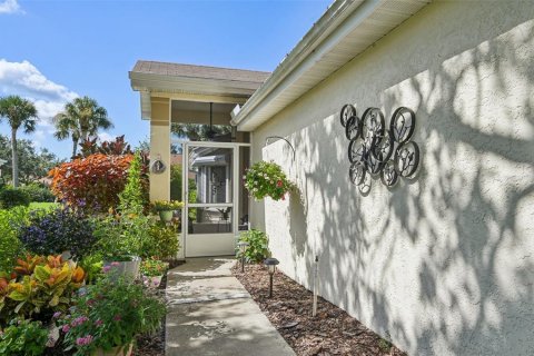 Copropriété à vendre à Sun City Center, Floride: 2 chambres, 121.98 m2 № 1906233 - photo 3