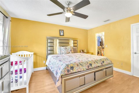 Condo in Miami, Florida, 2 bedrooms  № 1704866 - photo 9