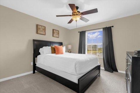 Adosado en venta en Kissimmee, Florida, 4 dormitorios, 177.81 m2 № 1894368 - foto 15