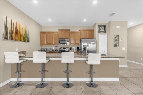 Adosado en venta en Kissimmee, Florida, 4 dormitorios, 177.81 m2 № 1894368 - foto 9