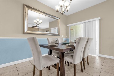 Adosado en venta en Kissimmee, Florida, 4 dormitorios, 177.81 m2 № 1894368 - foto 11