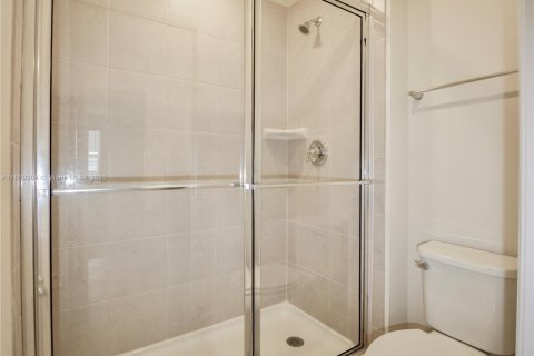 Купить виллу или дом в Клермон, Флорида 5 спален, 211.91м2, № 1980028 - фото 24